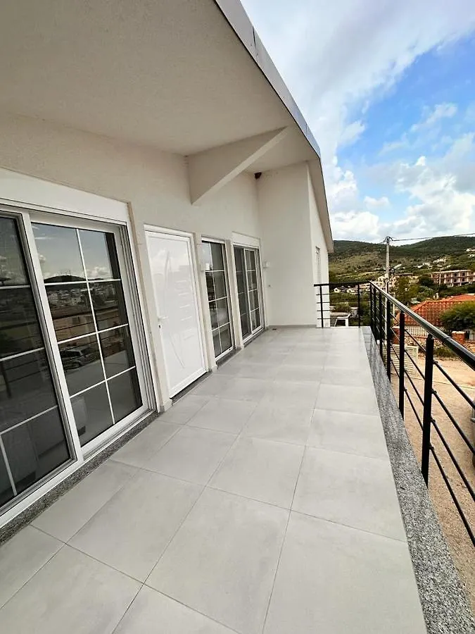 קסאמיל Vila Sun 2E אלבניה
